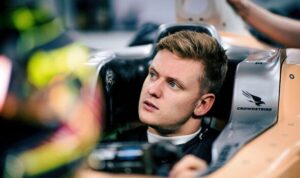 นักขับสํารอง