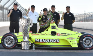 รอดูสถานการณ์