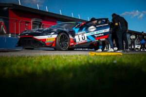 เพื่อนำทาง